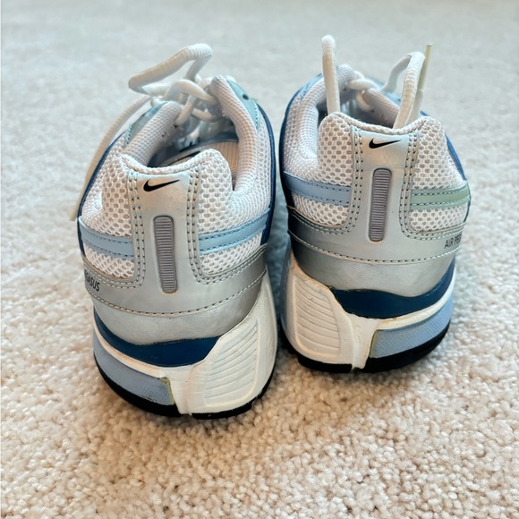 Nike sneakers - Picture 5 of 5